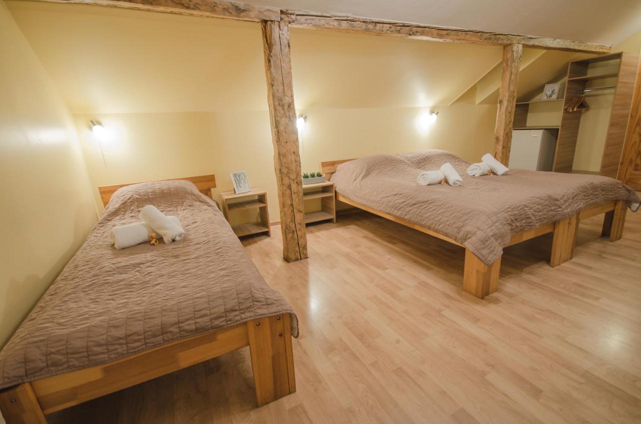 Veldzes Nams Hotel Ventspils Buitenkant foto