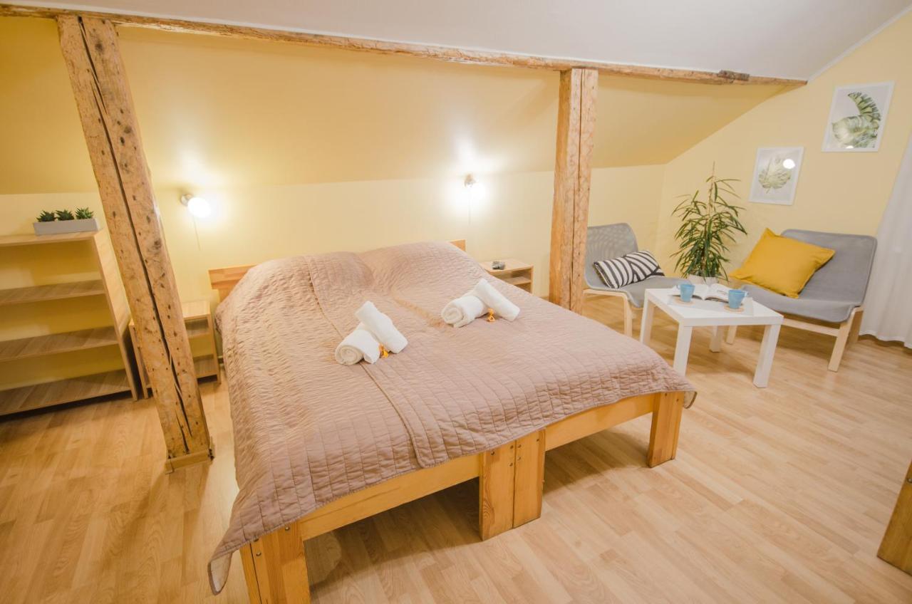 Veldzes Nams Hotel Ventspils Buitenkant foto